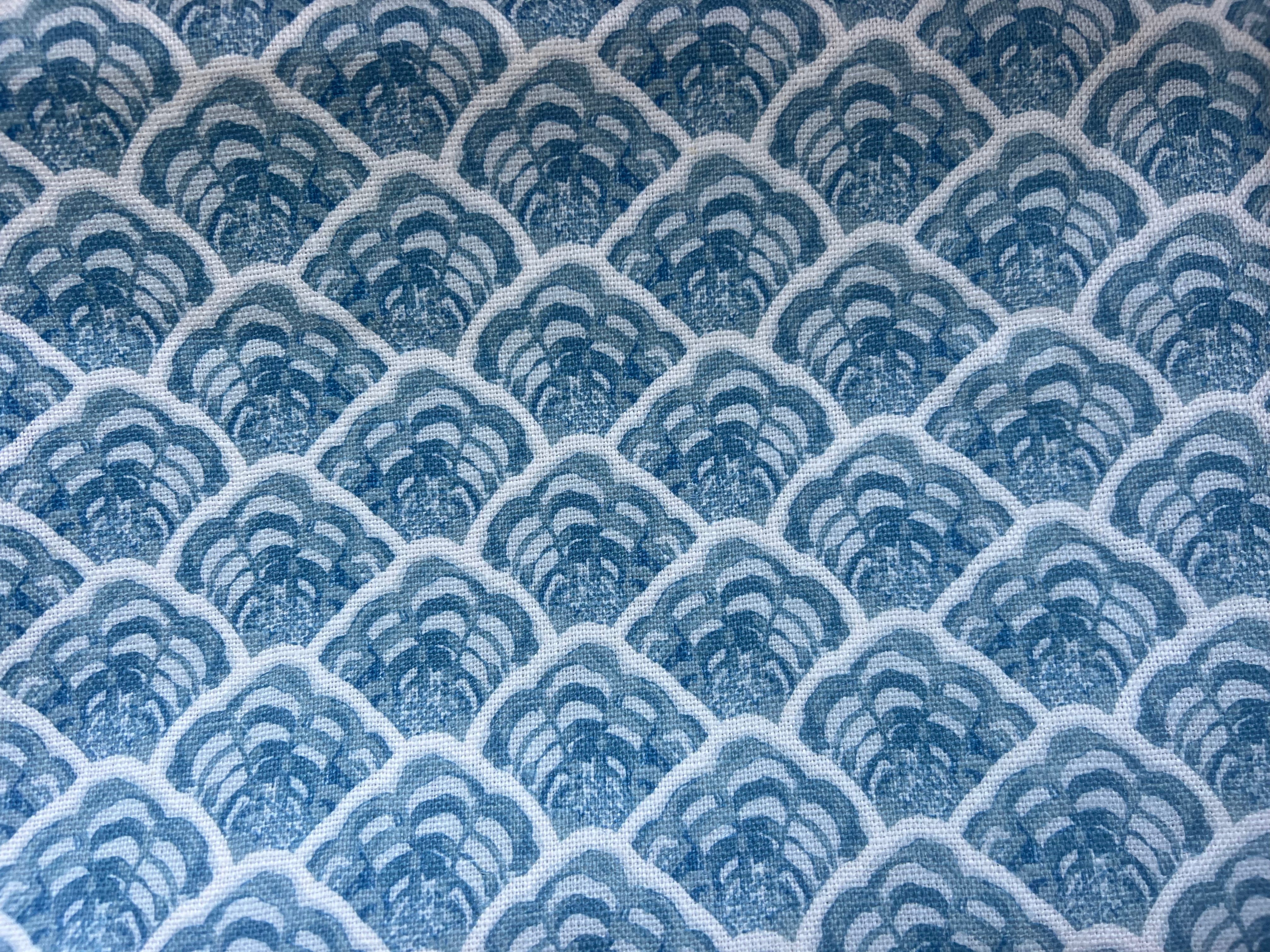 Vanbrughs Scallop Fabric